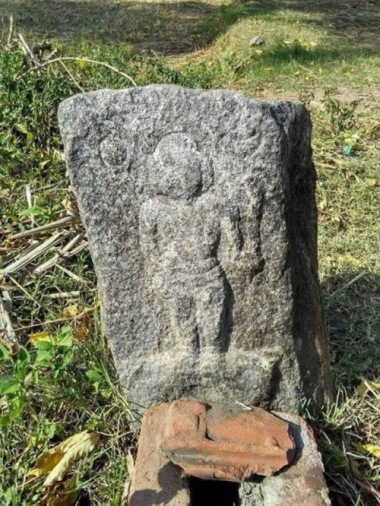 ஆத்தூர் பாம்பு பட்டான் கல்: ஒரு வரலாற்றுப் பார்வை