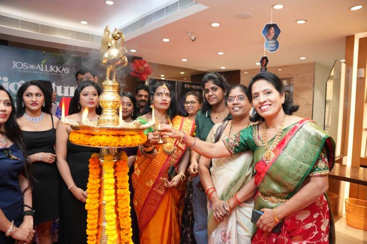 Jos Alukkas Hosts Signature Jewellery Show in Dilsukhnagar