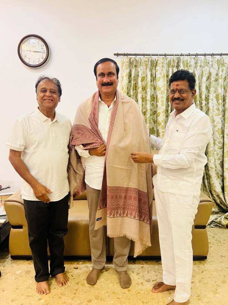 டாக்டர் அன்புமணி ராமதாஸ் அவர்களை அருள்பதி, கலைப்புலி எஸ். தாணு மரியாதை நிமித்தமாக சந்திப்பு