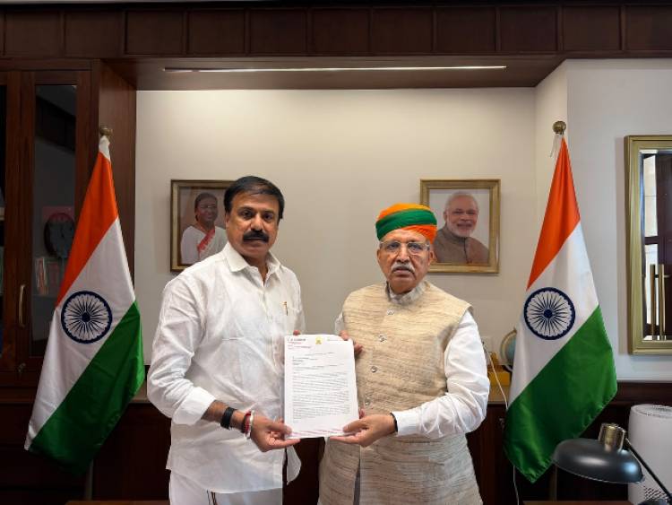 சென்னை உயர்நீதிமன்றத்தின் பெயரை மாற்ற மத்திய அமைச்சரிடம் எல்.கே.சுதீஷ் கோரிக்கை